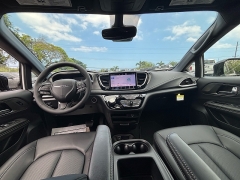 New 2026  Chrysler Pacifica Select FWD at IK Auto Group near Hilo&comma; HI