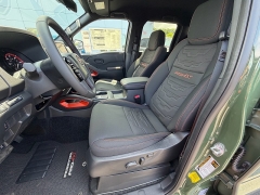 New 2026  Nissan Frontier Crew Cab 4x4 PRO-4X at Kama'aina Nissan near Hilo&comma; HI