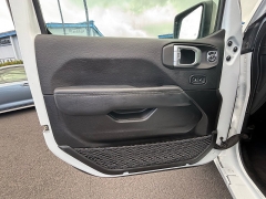 Used 2023 Jeep Gladiator Overland 4x4 at Kama'aina Nissan near Hilo, HI