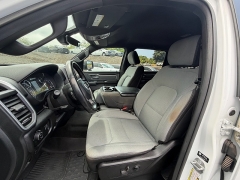 Used 2022  Ram 1500 4WD Big Horn Crew Cab 5'7" Box at Kona Nissan near Kailua Kona&comma; HI