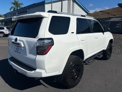 Used 2020  Toyota 4Runner 4d SUV 4WD SR5 Premium at Kama'aina Nissan near Hilo&comma; HI
