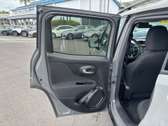 Used 2021 Jeep Renegade Latitude FWD at Kama'aina Nissan near Hilo, HI