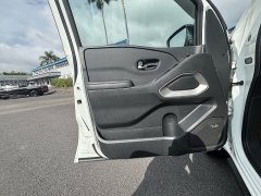 Used 2024  Nissan Frontier Crew Cab 4x4 SV at IK Auto Group near Hilo&comma; HI