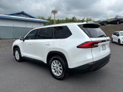 Used 2024  Toyota Grand Highlander XLE FWD at IK Auto Group near Hilo&comma; HI