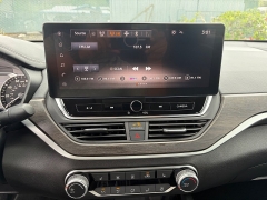 Used 2023  Nissan Altima 2&period;5 SV Sedan at Kama'aina Nissan near Hilo&comma; HI