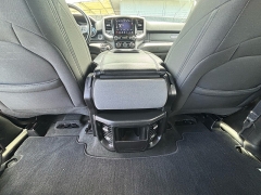 Used 2021  Ram 1500 4WD Big Horn Crew Cab 5'7" Box at Kama'aina Nissan near Hilo&comma; HI