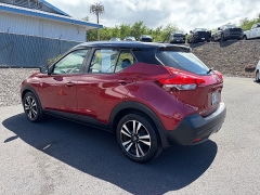Used 2018  Nissan Kicks 4d SUV FWD SV at Kama'aina Nissan near Hilo&comma; HI