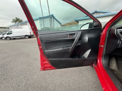 Used 2014  Toyota Corolla 4d Sedan S at Kama'aina Nissan near Hilo&comma; HI