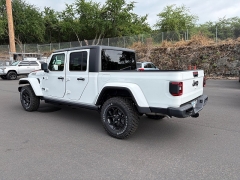 New 2026  Jeep Gladiator Willys 4x4 at IK Auto Group near Hilo&comma; HI
