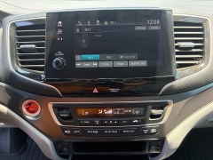 Used 2021  Honda Pilot EX-L AWD at Kama'aina Nissan near Hilo&comma; HI