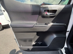 Used 2022  Toyota Tacoma 4WD TRD Off Road Double Cab 5ft Bed V6 AT at Kona Nissan near Kailua Kona, HI