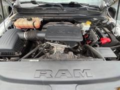 Used 2022  Ram 1500 4WD Big Horn Crew Cab 5'7" Box at Kona Nissan near Kailua Kona&comma; HI
