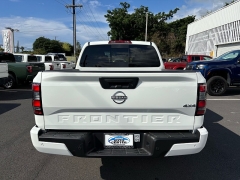 New 2026  Nissan Frontier Crew Cab 4x4 SV at IK Auto Group near Hilo&comma; HI