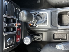 Used 2025  Jeep Gladiator Mojave 4x4 at IK Auto Group near Hilo&comma; HI