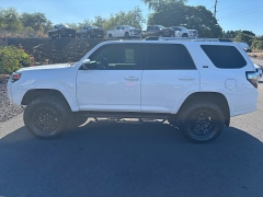 Used 2020  Toyota 4Runner 4d SUV 4WD SR5 Premium at Kama'aina Nissan near Hilo&comma; HI