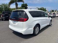 New 2025 Chrysler Pacifica Select FWD at IK Auto Group near Hilo, HI