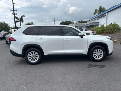 Used 2024  Toyota Grand Highlander XLE FWD at IK Auto Group near Hilo&comma; HI