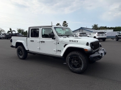 New 2026  Jeep Gladiator Willys 4x4 at IK Auto Group near Hilo&comma; HI