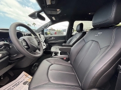 New 2026  Chrysler Pacifica Select FWD at IK Auto Group near Hilo&comma; HI