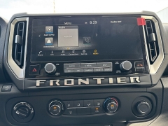 New 2026  Nissan Frontier Crew Cab 4x4 SV at Kama'aina Nissan near Hilo&comma; HI