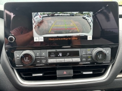 Used 2024  Toyota Grand Highlander XLE FWD at IK Auto Group near Hilo&comma; HI