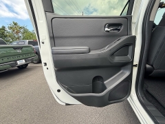 New 2026  Nissan Frontier Crew Cab 4x4 SV at Kama'aina Nissan near Hilo&comma; HI