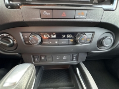 Used 2024  Nissan Frontier Crew Cab 4x4 SL at IK Auto Group near Hilo&comma; HI