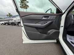 Used 2022  Nissan Rogue FWD SV at IK Auto Group near Hilo, HI