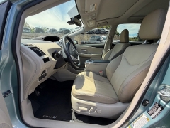 Used 2017  Toyota Prius v 5d Wagon Five at Kona Nissan near Kailua Kona&comma; HI