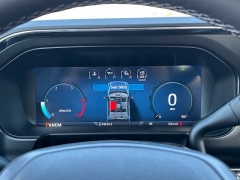 Used 2025  Ford Super Duty F-350 4WD LARIAT Crew Cab SRW 8' Box at Kama'aina Nissan near Hilo&comma; HI