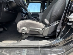 Used 2025  Jeep Gladiator Mojave 4x4 at IK Auto Group near Hilo&comma; HI