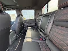 New 2026  Nissan Frontier Crew Cab 4x4 PRO-4X at Kama'aina Nissan near Hilo&comma; HI