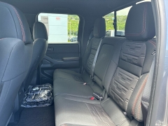 New 2026  Nissan Frontier Crew Cab 4x4 PRO-4X at Kama'aina Nissan near Hilo&comma; HI