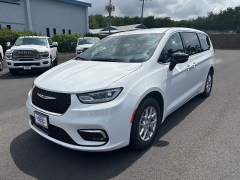 New 2025 Chrysler Pacifica Select FWD at IK Auto Group near Hilo, HI