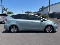 Used 2017  Toyota Prius v 5d Wagon Five at Kona Nissan near Kailua Kona&comma; HI