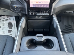 New 2025 Ram 2500 4WD Big Horn Crew Cab 6'4" Box at IK Auto Group near Hilo, HI