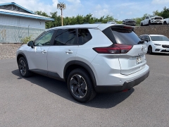 Used 2024  Nissan Rogue FWD SV at IK Auto Group near Hilo&comma; HI