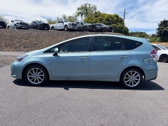 Used 2017  Toyota Prius v 5d Wagon Five at Kona Nissan near Kailua Kona&comma; HI