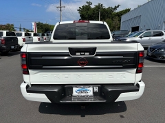 New 2026  Nissan Frontier Crew Cab 4x4 PRO-4X at Kama'aina Nissan near Hilo&comma; HI