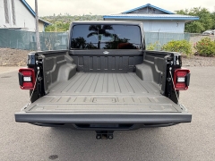 Used 2025  Jeep Gladiator Mojave 4x4 at IK Auto Group near Hilo&comma; HI
