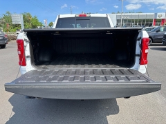 New 2025 Ram 1500 4WD Big Horn Crew Cab 5'7" Box at IK Auto Group near Hilo, HI