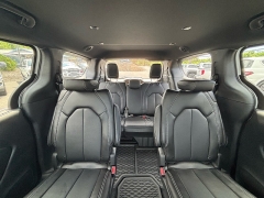 New 2025 Chrysler Pacifica Select FWD at IK Auto Group near Hilo, HI