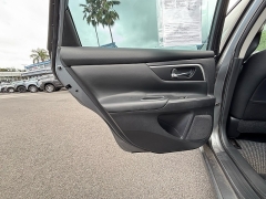 Used 2016  Nissan Altima 4d Sedan 2&period;5L SR at IK Auto Group near Hilo&comma; HI