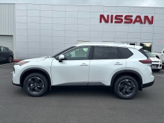New 2025 Nissan Rogue FWD SV at Kama'aina Nissan near Hilo, HI