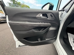 New 2026  Chrysler Pacifica Select FWD at IK Auto Group near Hilo&comma; HI