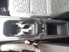 New 2025 Nissan Kicks SV AWD at Kama'aina Nissan near Hilo, HI