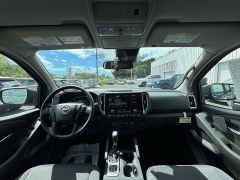 New 2026  Nissan Frontier Crew Cab 4x4 SV at Kama'aina Nissan near Hilo&comma; HI