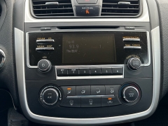 Used 2016  Nissan Altima 4d Sedan 2&period;5L SR at IK Auto Group near Hilo&comma; HI