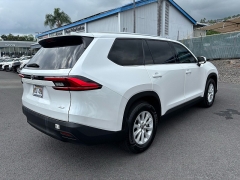 Used 2024  Toyota Grand Highlander XLE FWD at IK Auto Group near Hilo&comma; HI