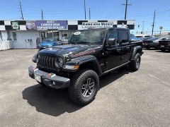 Used 2025  Jeep Gladiator Mojave 4x4 at IK Auto Group near Hilo&comma; HI
